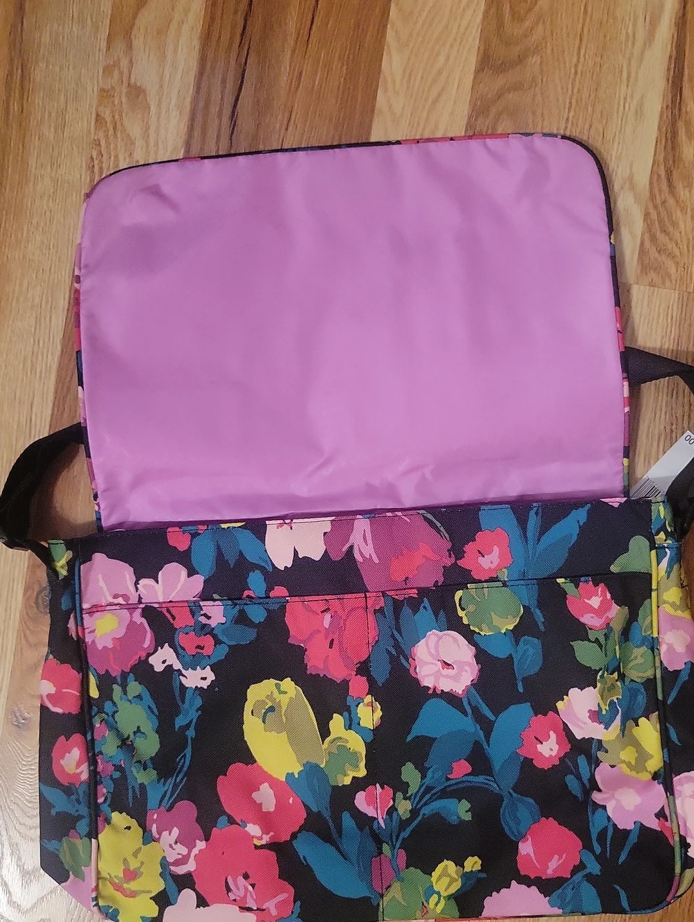 Vera Bradley Black Multi Floral Laptop Bag.